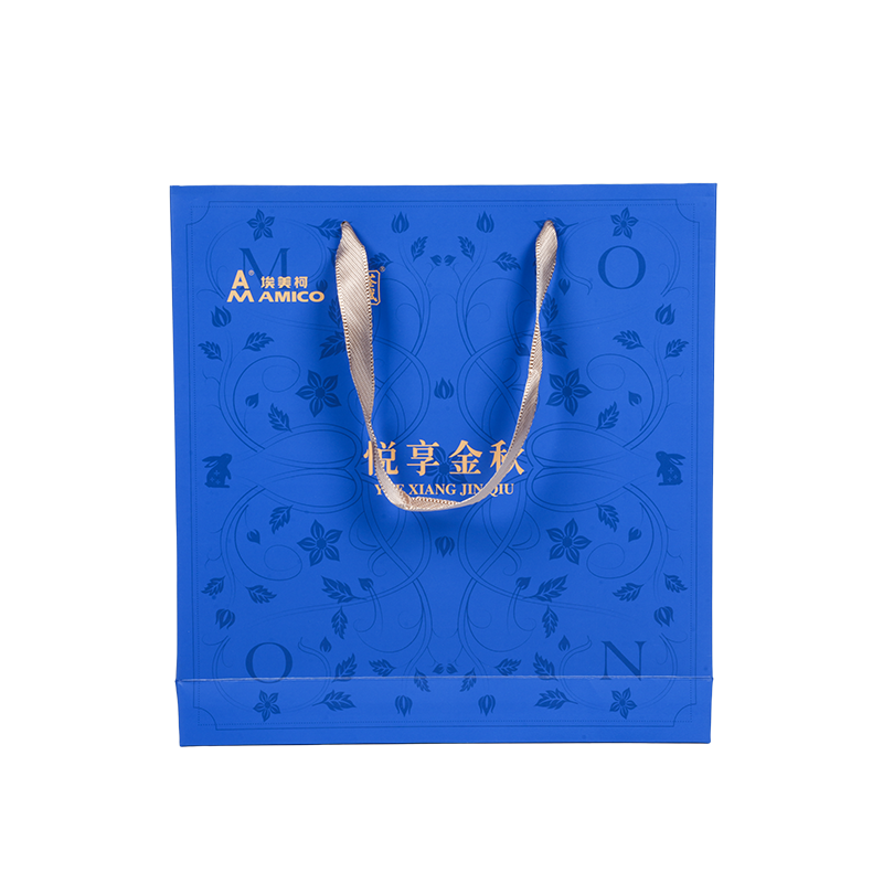 Mga vertical kraft paper tote bag na may temang holiday